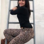Dharsha Gupta Instagram - 🖤Positivity brings positive life🖤 🖤Liv Let Liv/LLL🖤 🖤Gudmrng🖤