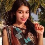 Dharsha Gupta Instagram - 🥰Kaatreeey, timing la kaatru😍😍😍
