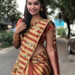 Dharsha Gupta Instagram - ❤️Juz a smile & simplicity wil lead u in success❤️ Good evening 🥰🥰 . . . . . . . #picoftheday #pic #pictureoftheday #picture #photography #photo #photooftheday #photoshoot #saree #sareelove #sareelovers #loveyourself #love #live #livelife