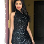 Dharsha Gupta Instagram - 🖤Gudmrng🖤 . . . . . . . . . #black #blacklove #picoftheday #pic #pictureoftheday #picture #loveyourself #love #live #liveyourbestlife #life #lifeisgood #positivevibes #positive #stayhome #staysafe #stayhealthy #stayathome #stay #staypositive #staystrong
