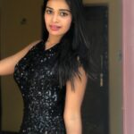 Dharsha Gupta Instagram - 🖤Gudmrng🖤 . . . . . . . . . #black #blacklove #picoftheday #pic #pictureoftheday #picture #loveyourself #love #live #liveyourbestlife #life #lifeisgood #positivevibes #positive #stayhome #staysafe #stayhealthy #stayathome #stay #staypositive #staystrong