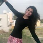 Dharsha Gupta Instagram – Gudeve chelmzzzz ❤️❤️❤️
.
.
.
.
.
#stayhome #stayhealthy #staysafe #stayathome #stay #staystrong #staypositive #quarentine #happy #happyfriday #goodfriday #fun #positivevibes #positive