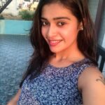 Dharsha Gupta Instagram – Shine b4 sunset 🌅 
Loving u all mor❤️❤️❤️ Dunno y 🥰🥰🥰🥰🥰🥰 ummmmmmmmmmmmmaaaahhhhhh💋💋💋💋💋💋💋💋
.
.
.
.
.
.
.
.
.
#evening #eveningsky #eveningvibes #eveningpic #picoftheday #pic #pictureoftheday #picture #pictureperfect #live #life #lifeisgood #lifeisbeautiful #liveyourbestlife #love #loveyourself #sunset #sunsetlover #sunsetselfie