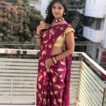 Dharsha Gupta Instagram - GOODMORNING chelmzzzz 🌞🌞 Blouse - @feathersurabi.ds Saree - @theeasywayshopping Hairstyle- @subaadesh @vijaytelevision @senthoorapooveofficial . . . . . . . . . . . . . #vijaytv #vijaytvserial #serial #senthoorapoove #dharshagupta #dharsha #happy #happyme #fun #live #life #love #loveyourself #positivevibes #positive