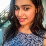 Dharsha Gupta Instagram – Shine b4 sunset 🌅 
Loving u all mor❤️❤️❤️ Dunno y 🥰🥰🥰🥰🥰🥰 ummmmmmmmmmmmmaaaahhhhhh💋💋💋💋💋💋💋💋
.
.
.
.
.
.
.
.
.
#evening #eveningsky #eveningvibes #eveningpic #picoftheday #pic #pictureoftheday #picture #pictureperfect #live #life #lifeisgood #lifeisbeautiful #liveyourbestlife #love #loveyourself #sunset #sunsetlover #sunsetselfie