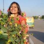 Dharsha Gupta Instagram – Dis pic was took a week bak 🥰🥰
I’m safe @ home oly ❤️❤️❤️ Jus nw i gotup
GOODMORNING 🌞🌞🌞
.
.
.
.
.
.
.
#nature #naturephotography #naturelovers #naturelover #flowers #flowerphotography #happy #happyme #fun #live #liveyourbestlife #life #lifeisgood #lifeisbeautiful #love #loveyourself