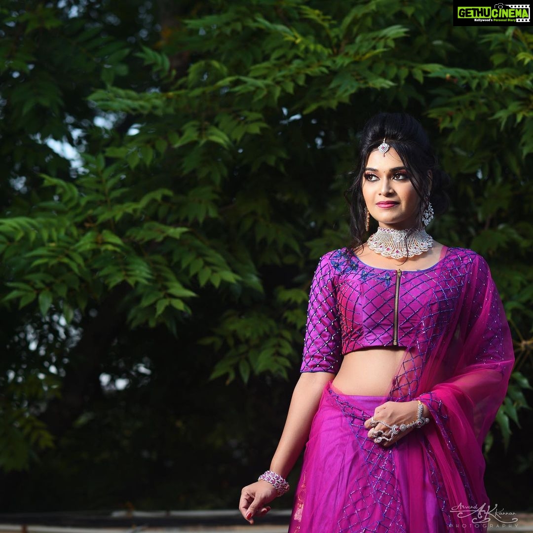 Dharsha Gupta Instagram - Gudmrng chelmzzzz πππ Costume- @feathersurabi.ds Jewelry- @chennai_jazz M&H- @orchid_pavi_muah P.C.- @arvindkannan_ . . . . . . . . . #costume #costumedesigner #lehanga #accessories #live #life #love #loveyourself #purple #happy #positivevibes #positive