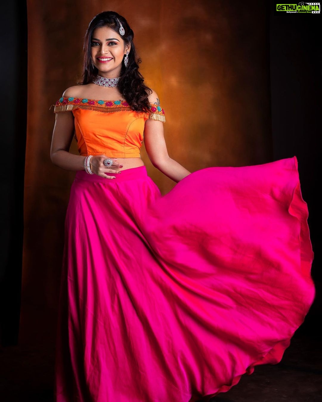 Dharsha Gupta Instagram - Gudaftn chelmz💋💋💋 ❤️ Costume- @lakhismagasin MUAH- @prashanthibridals Jewellery- @new_ideas_fashions Pc- @ajitshivam95 ❤️ . . . . . . . . . . #photography #photooftheday #photo #photographer #photoshoot #photography #photoshoot #photographylovers #photos #picoftheday #pic #pictureoftheday #picture #pictures #happy #happyme #accessories #costume #dresses #dress #live #life #love #loveyourself