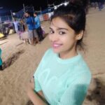 Dharsha Gupta Instagram - Gudeve chella kutyyyyyyzzzz❤️❤️ . . . . . . . . . . #beach #beachvibes #beachday #besantnagar #fun #funtimes #live #life #love #loveyourself #happy #happyme #positivevibes #positive #chennai Bessy Beach