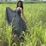 Dharsha Gupta Instagram - “It's the weekend, this is as dressed as I get!” Happy Sunday ☀️ . . . . . . . . . . #happy #happysunday #sundayfunday #sundayvibes #sundaymorning #morning #morningvibes #frocks #western #westernwear