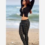 Dharsha Gupta Instagram - 🖤B Ù🖤
