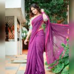 Dharsha Gupta Instagram – 💜உன் எண்ணமும் செயலும் நேர்மையாக இருந்தால்.. நீ வைக்கும் குறி யார் தடுத்தாலும் தப்பாது💜
Costume- @ivalinmabia 
Makeup- @jiyamakeupartistry
Hairstylist- @marysbridalstudio
Pic- @dhanush__photography