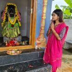 Dharsha Gupta Instagram – 🙏இழந்ததை நினைத்து வருந்தாதே,
இறைநம்பிக்கை இருக்கும்போது நீ எதை இழந்தாலும், அது வேறொரு வடிவில் உன்னைத் தேடிவரும்🙏
#fridayprayer