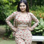 Dharsha Gupta Instagram – 👍நீங்கள் தோல்வியுற்றால் சோர்வடைய வேண்டாம், தொடர்ந்து உழைக்க வேண்டும். ஒரு நாள் நீங்கள் நிச்சயமாக வெற்றி பெறுவீர்கள்👍
👗- @fab_by_faiza