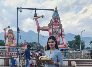 Dharsha Gupta Instagram - 🙏🙏 Vanabadrakaliamman temple