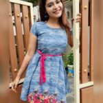 Dharsha Gupta Instagram – 💙💗Smiling is definitely one of the best beauty remedies. If you have a good sense of humor and a good approach to life, that’s beautiful💗💙