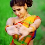 Dharsha Gupta Instagram - 💛💚❤எத்தனை கைகள் என்னை தள்ளிவிட்டாலும் என் நம்பிக்கை என்னை கை விடாது❤💚💛
