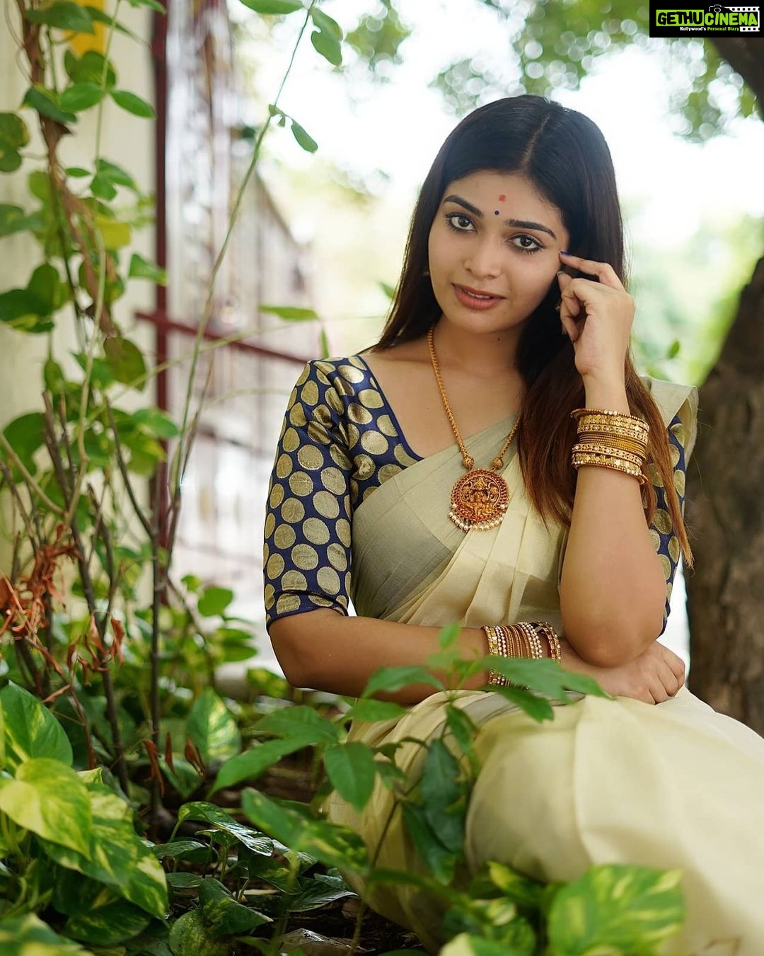 Dharsha Gupta Instagram - 🤍💙முடியும் வரை முயற்சி செய் உன்னால் முடியும் வரை அல்ல நீ நினைத்ததை முடிக்கும் வரை💙🤍 Pic- @kavinjeyaraj