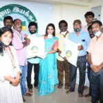 Dharsha Gupta Instagram - 🙏திரை உலகில் பல நடிகர் நடிகைகளை அறிமுகப்படுத்தி சிகரம் தொட வைத்த காஸ்டிங் மேனேஜர்(casting director) நண்பர்களுக்கு என்னால் முடிந்த உதவிகளை செய்தேன்🙏 🌱பசுமை இயக்கம்🌱 @pasumai_iyakkam