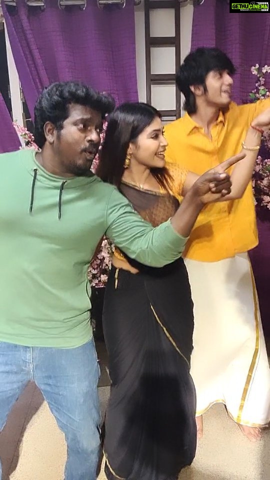 Dharsha Gupta Instagram - Fun at shoot❤ @thangadurai_actor @sakthii___