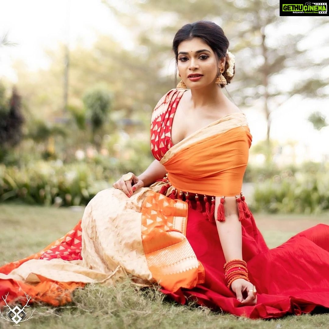 Dharsha Gupta Instagram - ❤🧡I never look back, darling. It distracts from the now🧡❤ Costume designer- @the_udai_vandi Styled by- @dorothyjai M&H- @malki_natasha Pic- @thebliss_studios