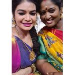 Dharsha Gupta Instagram – 💗💜Never ending bond💜💗
@kanithiru10
@anuradhasriramofficial 
@sivaangi.krish
Saree & nlouse- @rose_petals_collections