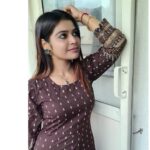 Dharsha Gupta Instagram – 🤎Everything you’ve ever wanted is on the other side of fear🤎
Dress- @asmi_boutiqe 
Earring- @vaamika_earrings_
