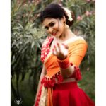 Dharsha Gupta Instagram – ❤🧡I never look back, darling. It distracts from the now🧡❤
Costume designer- @the_udai_vandi
Styled by- @dorothyjai 
M&H- @malki_natasha
Pic- @thebliss_studios