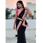Dharsha Gupta Instagram – 💗🖤Keep your eyes on the stars, and your feet on the ground🖤💗
Saree- @nyrafashionsss 
Blouse- @be_fabulla_