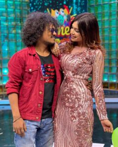 Dharsha Gupta Instagram - 🥰More fun🥰
Coming soon @vijaytelevision 
@vijaytvpugazh
