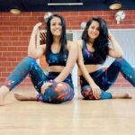 Disha Pandey Instagram - 💃🏻 💃🏻 Because #meremummynupasandnahihaitu And lots of love for @jaani777 @sunanda_ss ⁣ .⁣ .⁣ .⁣ .⁣ .⁣ #amritsar #dance #dancechallenge #danceclass #dancedance #danceislife #dancelife #dancelove #dancelover #dancer #dancerlife #dancers #dancersofinstagram #dances #dancevideos #dancing #gucci #mumbai #punjabi #punjabiculture #punjabigirl #punjabijutti #punjabisinger #punjabisuit #punjabiswag #sardari #satnamwaheguru #singh #waheguru SONG : MUMMY NU PASAND by @jaani777 @sunanda_ss choreography adapted from @lightscameradance.lcd D Mentors Dance Company