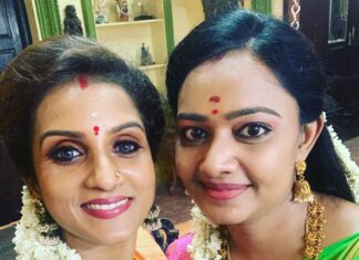 Divya Padmini Instagram - When two poles meet😊 @d_divyavishwanath @zeetamizh @zee5tamil @zeetv #kannathilmuthamittal #zeeserial #friendship