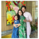 Dulquer Salmaan Instagram – Eid Mubarak from us to all of you !!

#eid2022 #happybiryaniday #burp #biryanimuttonthanne #cantmove #ugh #stuffedtothegills