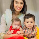 Erica Fernandes Instagram - Another Eid dinner photo dump with the baccha party