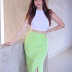 Eshanya Maheshwari Instagram – Summer glow ✨💚🤍

📸- @portraitsbyvedant 

#summerglow #summer #ootd #esshanyamaheshwari #esshanya
#fashionblogger #styleblogger