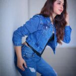 Eshanya Maheshwari Instagram - Fashion Fades, Denims Are Eternal !💙 Denim jacket and jeans by @lovegen_official 💙 📸 - @portraitsbyvedant #ootd #denim #ootdfashion #esshanyamaheshwari #esshanya #fashionblogger #styleblogger