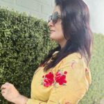 Falguni Rajani Instagram - Beat the heat with this pure cotton kurti from @fabclub_official Shades from. :- @yourspex #summer #summervibes #heat #cottonkurti #cottonsuits