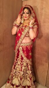 Falguni Rajani Instagram - Guess which look is this ? #reelkarofeelkaro❤ #reelsinstagram #reel #reelitfeelit #viral #trending