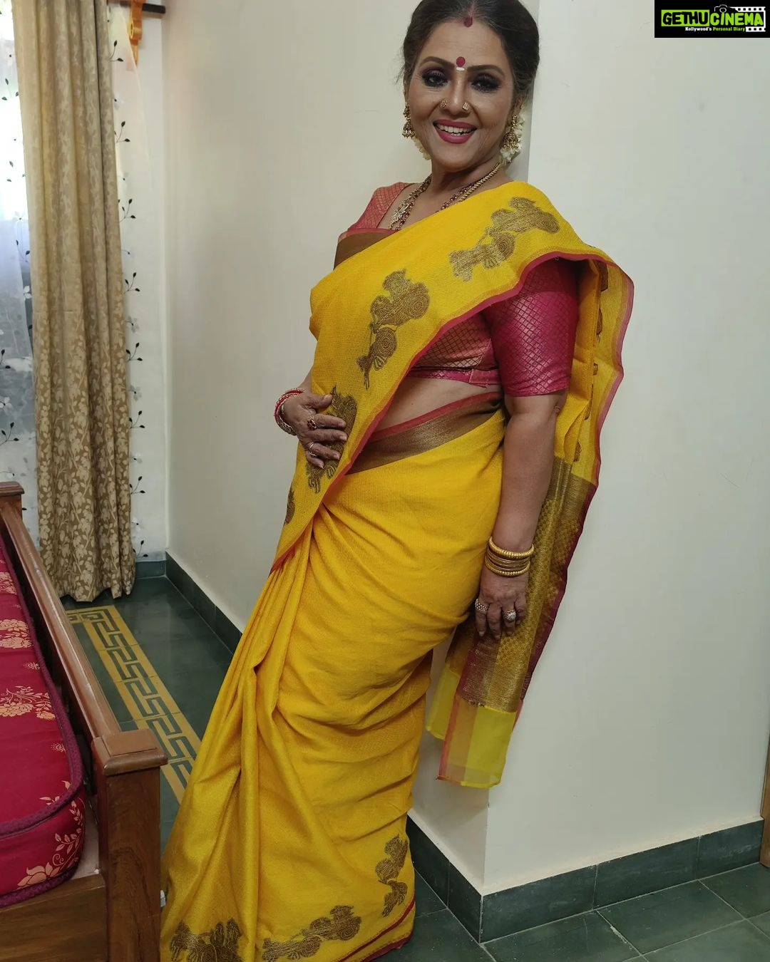 Actress Fathima Babu HD Photos and Wallpapers June 2022 Gethu Cinema