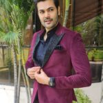 Ganesh Venkatraman Instagram – Get out there and live a little ❤️❤️

Styling & Design: @his_studio

#bespoketailoring #bespokesuits  #designersuits #menstylefashion #mensclothing #mensoutfit #menwithclass 
#GaneshVenkatram