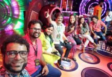 Haricharan Instagram - Watch all of us perform a special medley of Songs celebrating #Kamalhassan sir at the Audio Launch of the Most awaited movie #Vikram soon It was one helluva ride indeed revisiting the Legendary songs Thanks to @silvertreeoffl & our fellow musicians @flutenavin @rajeshrangamani @christhejason @kuberan_drums @hariprasadofficial #sunshineorchestra #GerardBass @offbeat_mv @mountaditya