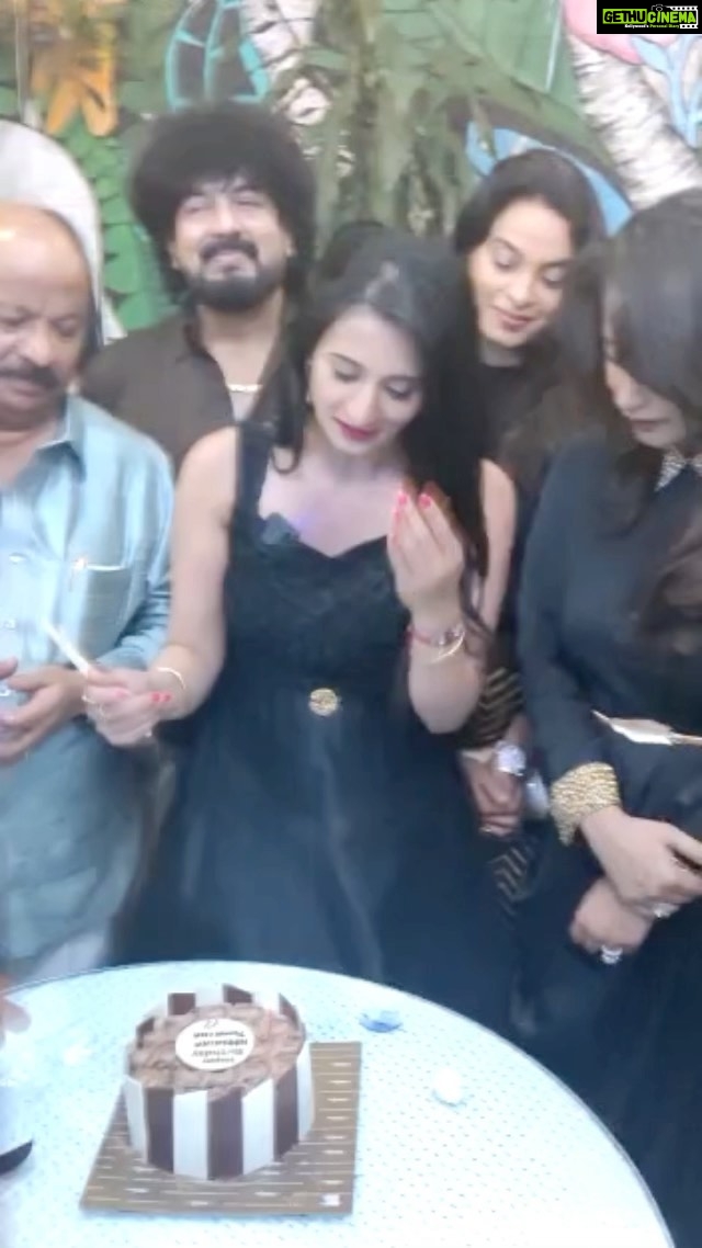 Harshika Poonacha Instagram - Happy birthday to me ♥️♥️♥️ Thankyou for this special video @sarahcera94 ♥️ I love everyone present in this video and everyone watching this video right now aswell . Birthdays are all about collecting blessings and good wishes and I’ve been receiving them since May 1st and it’s to be continued forever . Your presence , your good wishes , your thoughts make my life better and I wish you are all with me all through my life 🙏🙏🙏 #grateful #thankful #humbled #happybirthday Pebble