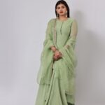Hebah Patel Instagram - 👗: @officialanahita @poonammittalofficial @viralmantra 💎: @kharikajai 👠: @septembershoes 📸: @pranav.foto Hyderabad