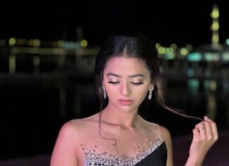 Helly Shah Instagram - #premiernights @festivaldecannes 🌟 Wearing ~ @skyttencouture