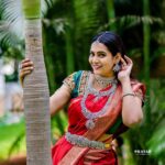 Himaja Instagram - 💫Happy Akshaya Tritiya Friends🤗 Jewellery By @7jewells - Manufacturer’s and Wholesaler in Hi Fashion jewellery Contact details 7799776768 (only WhatsApp) Picture credits @pratapsphotography #akshaya #jewellery