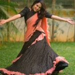 Himaja Instagram - 🌺 “Keep your head high, keep your chin up, and most importantly, keep smiling, because life’s a beautiful thing and there’s so much to smile about.” This beautiful Outfit by @sruvam_signature Picture credits @rollingcaptures #designerwear #designerdresses #lehanga #halfsaree