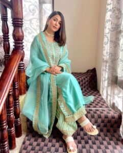 Hina Khan Instagram - Eid Mubarak 🤲 ❤️