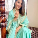 Hina Khan Instagram – Eid Mubarak 🤲 ❤️