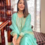 Hina Khan Instagram – Eid Mubarak 🤲 ❤️