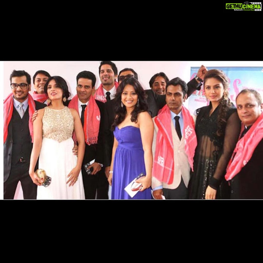 Huma Qureshi Instagram - 10 years to the EXACT day when Gangs of Wasseypur had it’s world premiere at the Cannes Film Festival. My first film , the first time I saw myself on the big screen and my first time at Cannes. It was a crazy special day indeed .. thank u @vidushak for some of these images…Made me really emotional. Thank u @anuragkashyap10 for giving me this film AND a film career .. and believing in me when no one did. Today so many people who have been part of that film are doing so well .. can’t believe how we made this film and had so much fun doing it 🙏🏻🧿❤️ #gratitude #blessed PS - I didn’t even know how to pose .. look at me standing like I’m part of the school choir 😹😹 #wewerejustkids